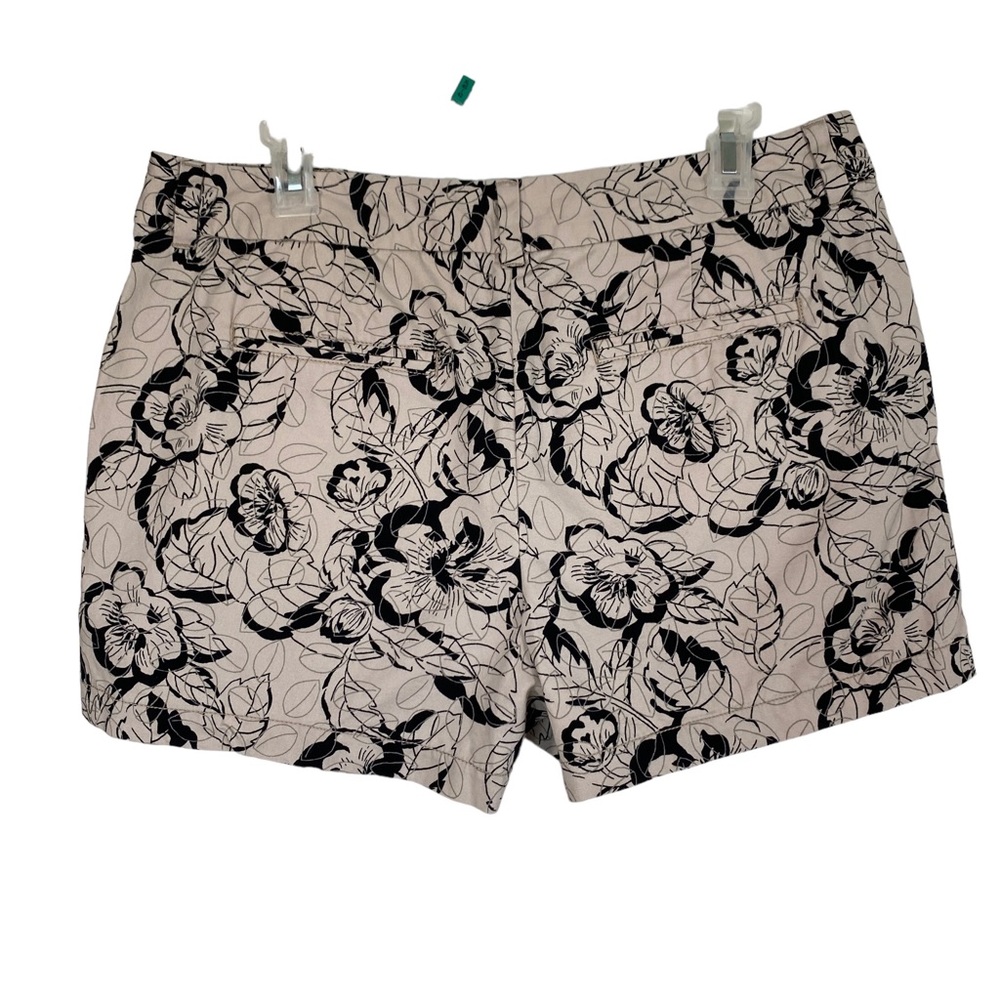 Loft tan and black floral women’s size 10 shorts 4" inseam pockets belt loops - Picture 4 of 10